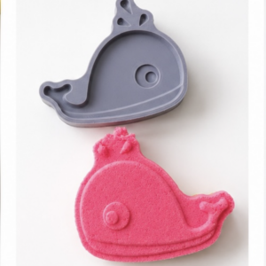 KIDS WHALE SHAPE BATH BOMB